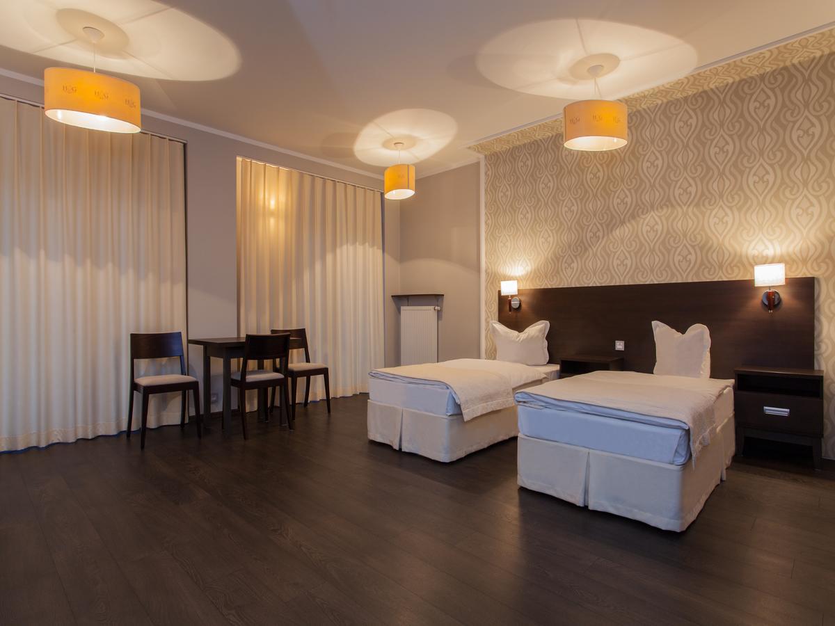 Hotel Grzegorzewski Tuszyn Quarto foto