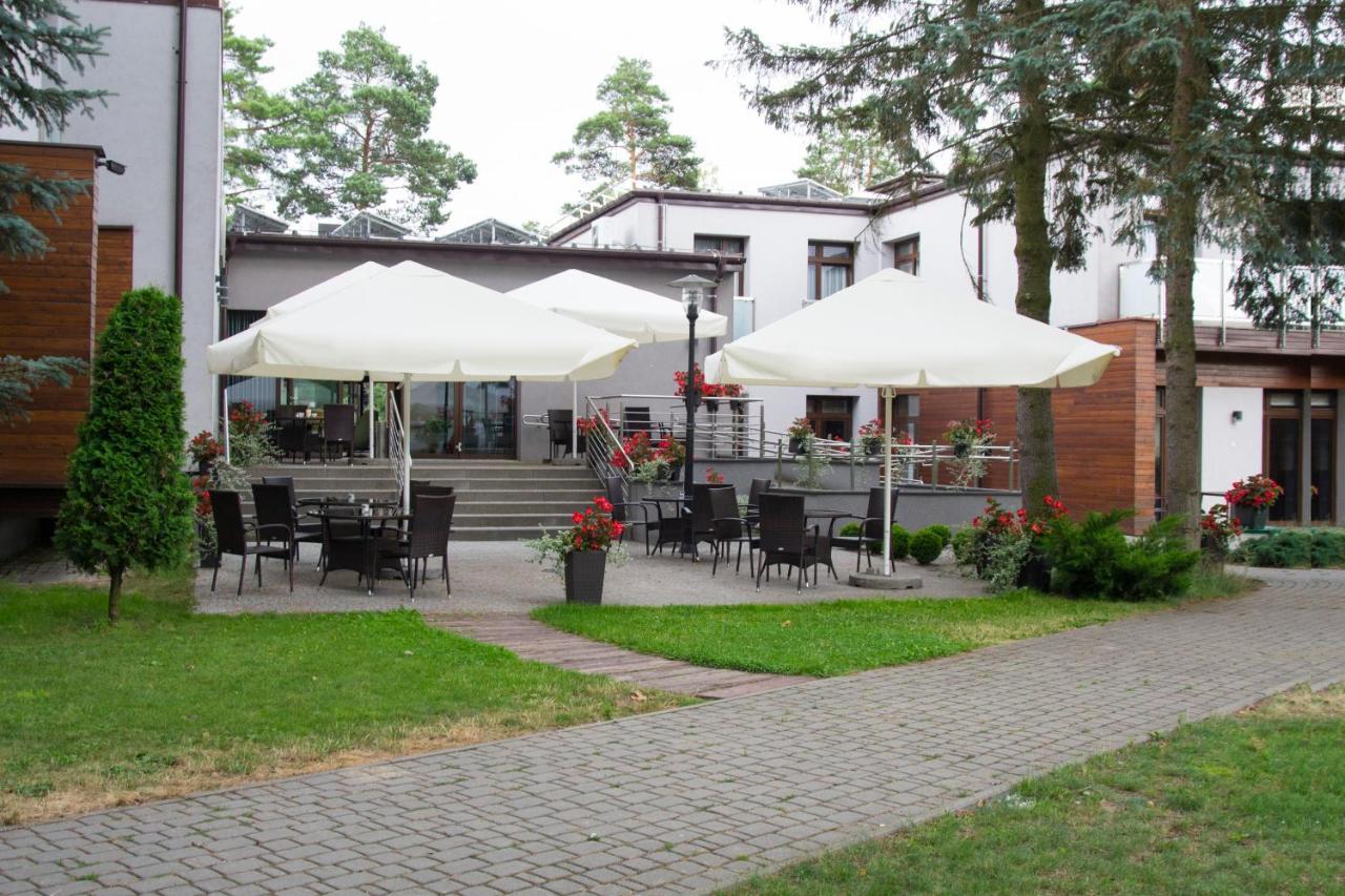 Hotel Grzegorzewski Tuszyn Exterior foto